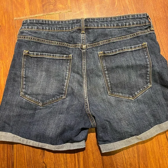 High Rise Jean Shorts - Picture 5 of 6